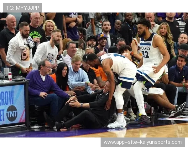 森林狼快船教练对决 芬奇与卢战术调整能力